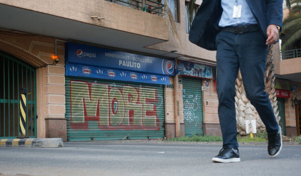 balacera en botillería de Santiago Centro