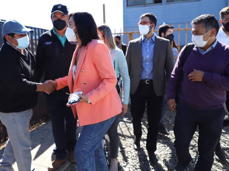 Fiscalía de La Araucanía abrió investigación de oficio tras ataque en La Araucanía durante visita de ministra Izkia Siches