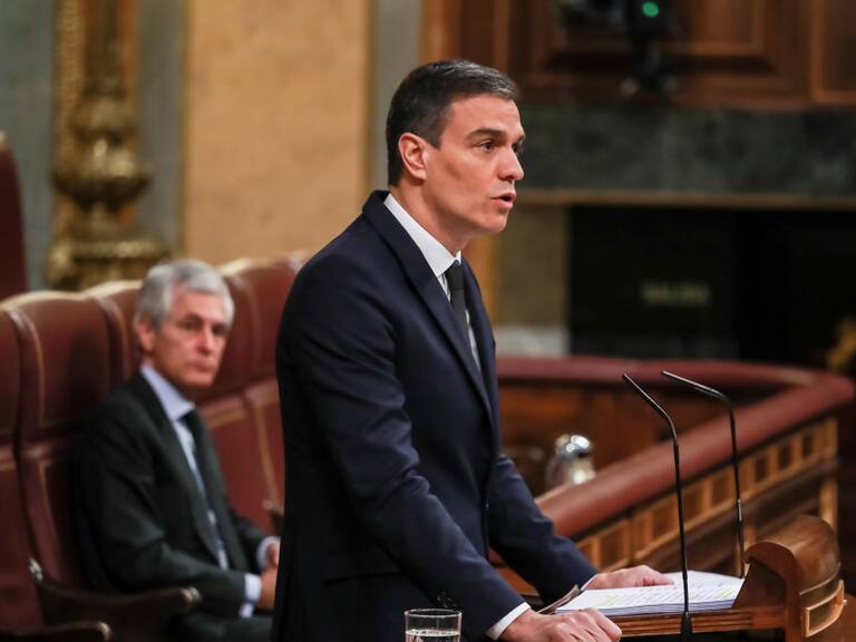 Presidente de España lamenta fallecimiento de piloto en Ruta 5 Sur y anuncia gestiones para repatriarlo