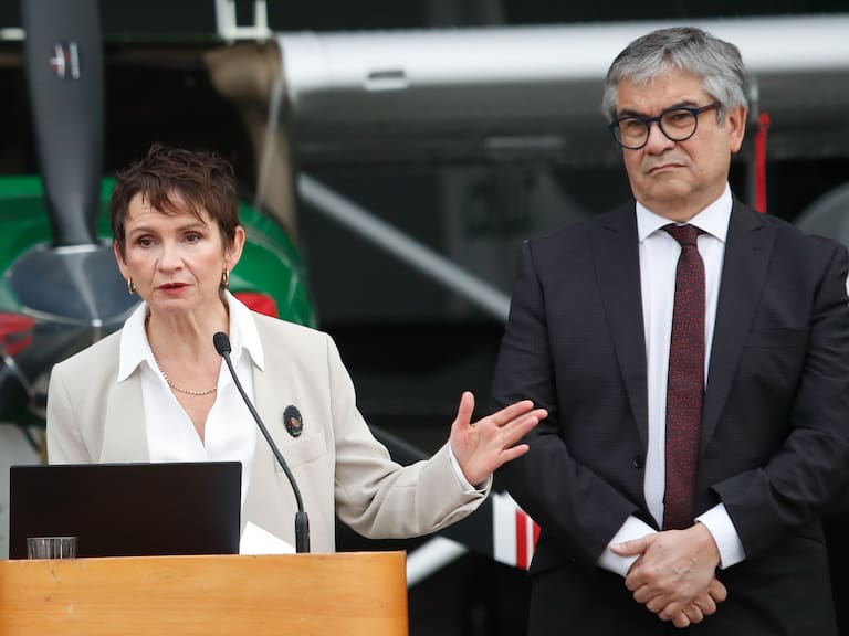 Tohá se defiende de las críticas por relación con Marcel: “No la vamos a transformar en un tema de campaña”