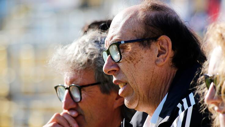 Alfredo Stöhwing apunta a negociar con Arturo Vidal cuando Colo Colo termine la temporada: " No corresponde hacer excepciones”