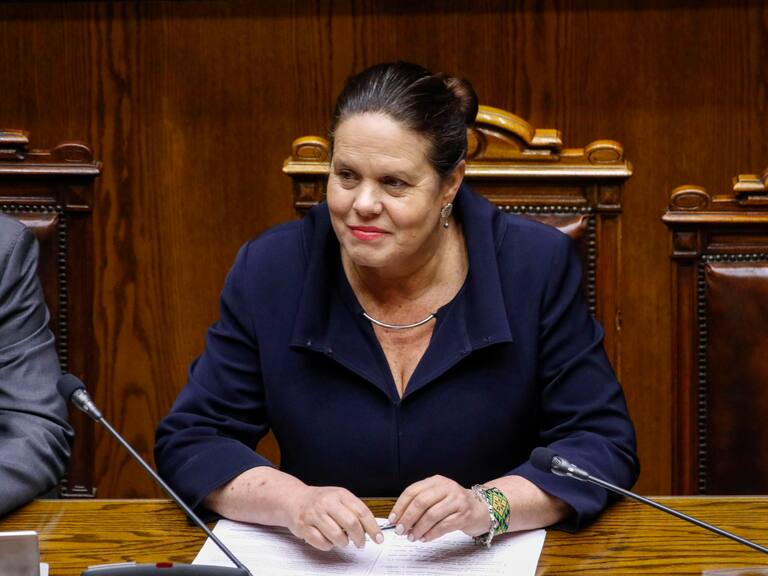 Maya Fernández opta por guardar silencio ante Fiscalía en declaración por compra fallida de casa de Allende