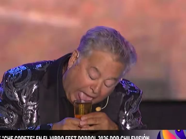 “Más escondida que los...”: el desubicado chiste sin censura que Ernesto Belloni lanzó a la Botota en el Festival de Parral