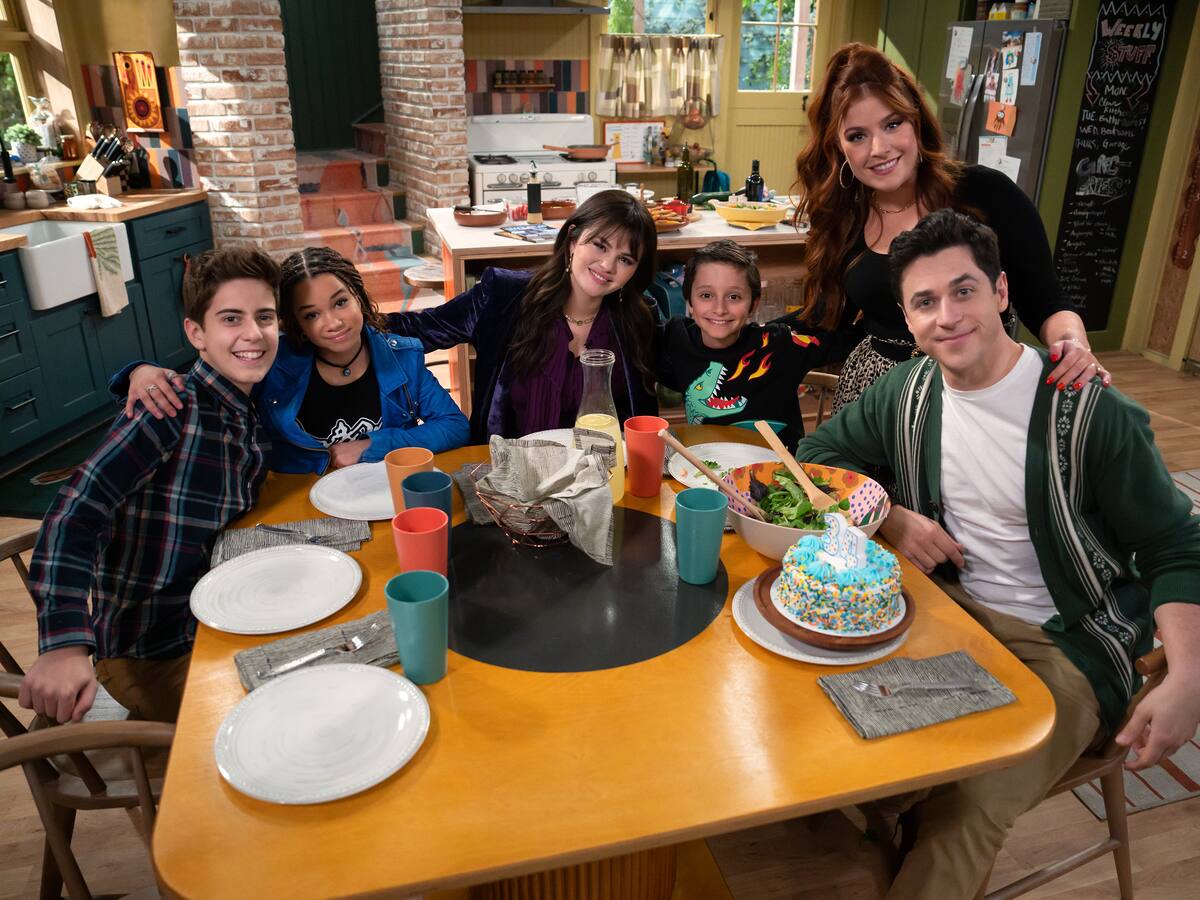¡Nostalgia pura! Mira el reencuentro de Justin y Alex Russo en el tráiler de “Los hechiceros más allá de Waverly Place”