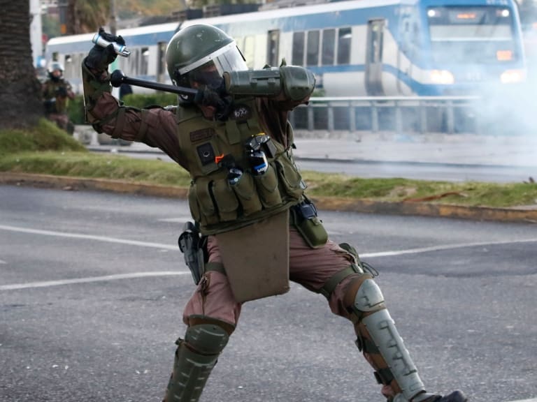 Caso Mario Acuña: condenan a 12 años de presidio a dos excarabineros por apremios ilegítimos