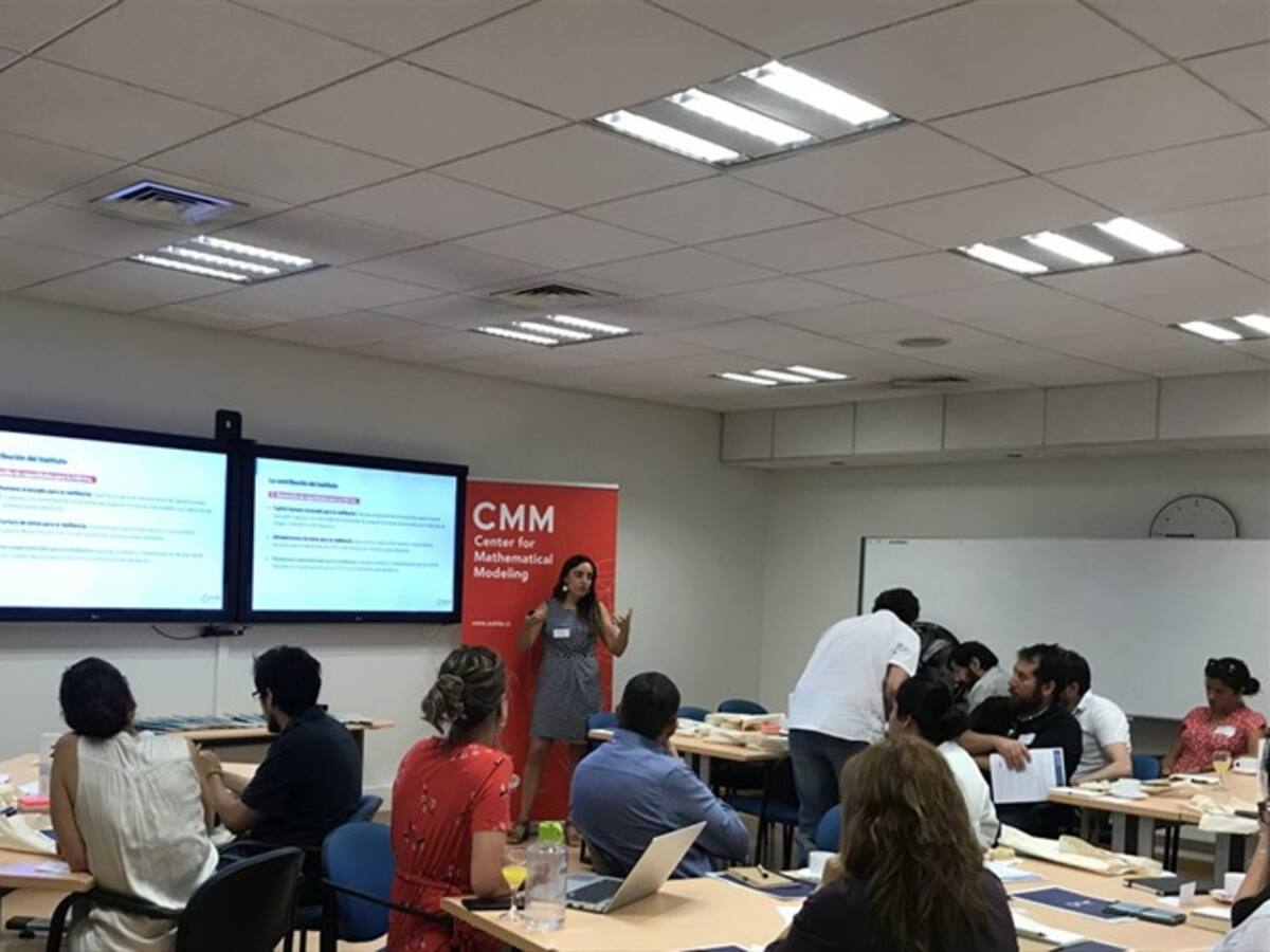 Chilenas lanzaron plataforma tecnológica para investigar desastres