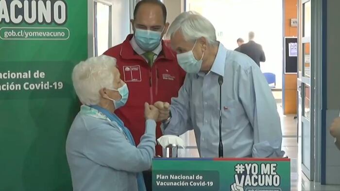 Piñera lanzó campaña de vacunación contra covid-19