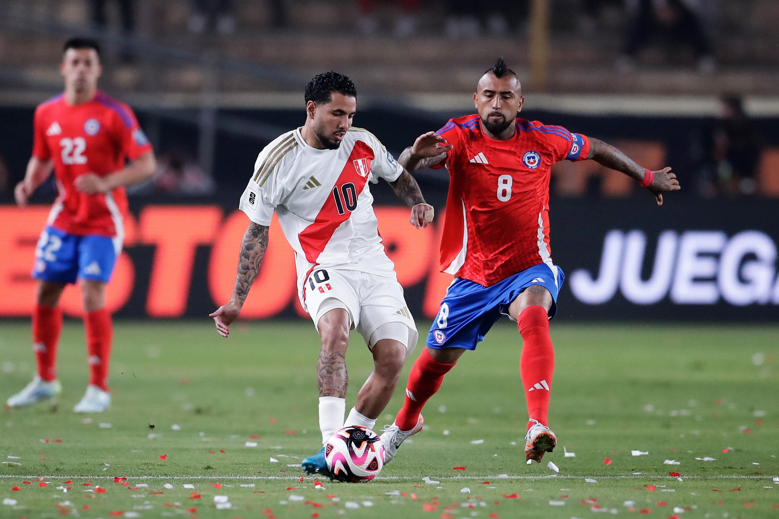Cómo y dónde ver en vivo y en TV el partido de Chile ante Perú por las Eliminatorias | Getty Images