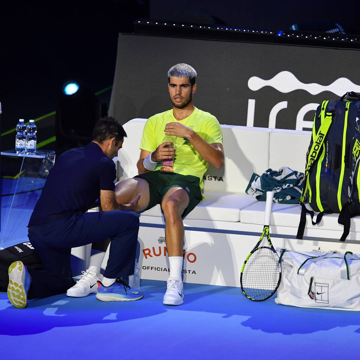 Alcaraz de otro golpe a las Finales de Copa Davis y cierra su temporada 2025