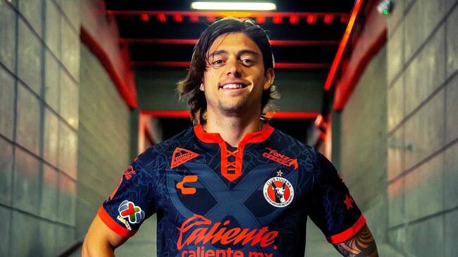 Joaquín Montecinos fue presentado en el Xolos de Tijuana