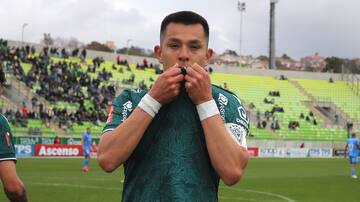 No dejemos que sigan manchando nuestra institución”: Carlos Muñoz fustiga a la directiva de Santiago Wanderers tras la suspensión de su partido