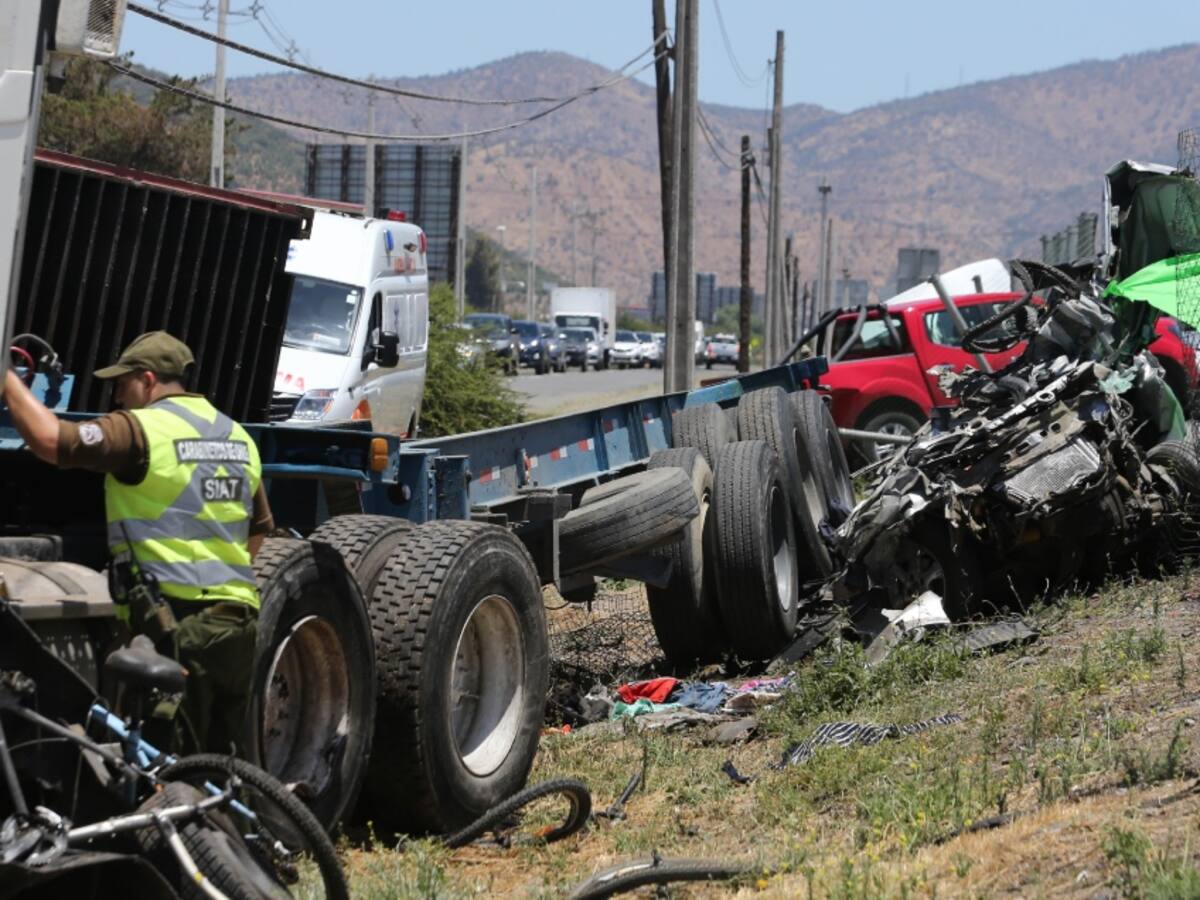“Salvé a todos”: Chofer de bus relata maniobra que permitió salvar a decenas de pasajeros de accidente en Ruta 68