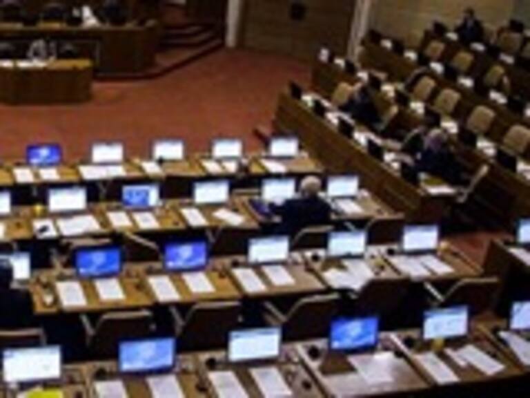 Gobierno presentó la ley corta para gratuidad universitaria en 2016