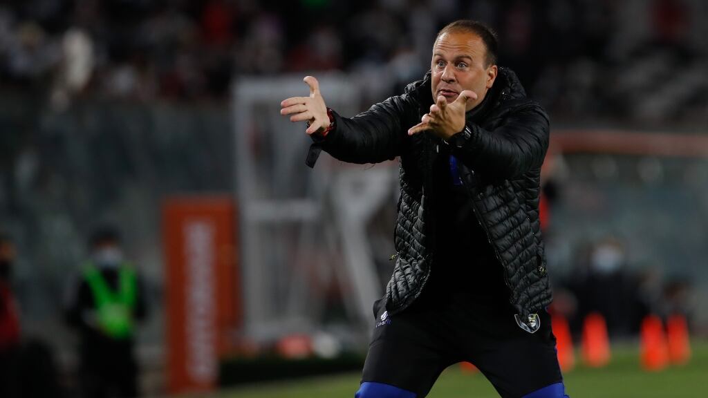 Juan José Luvera vuelve al fútbol chileno y asume la banca de Rangers de Talca