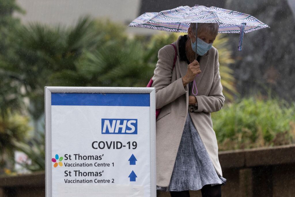 Centro de atención y vacunación Covid-19 en hospital Saint Thomas de Londres