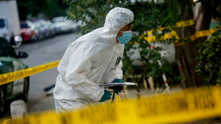 Hombre es baleado a quemarropa con subametralladora UZI tras intentar frustrar robo en Providencia