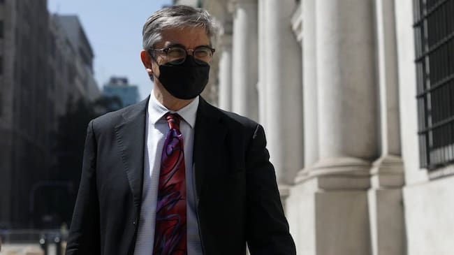 14 de Marzo de 2022/SANTIAGOEl Ministro de hacienda,Mario Marcel, al termino del primer comit poltico en el Palacio de La Moneda.
FOTO:CRISTOBAL ESCOBAR/AGENCIAUNO
