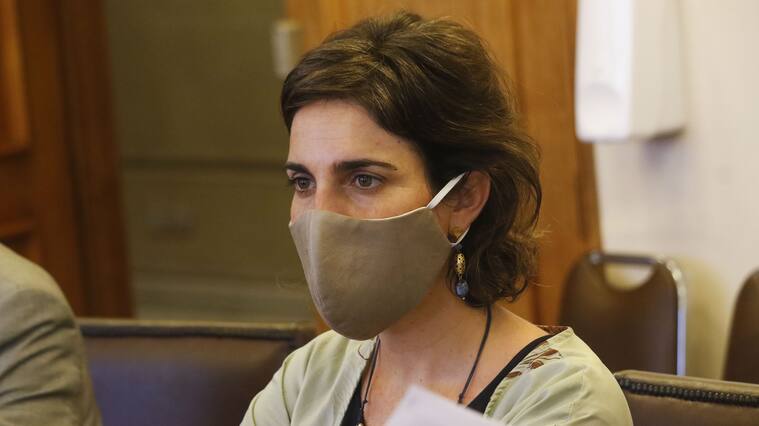 03 DE DICIEMBRE DE 2020/VALPARAISOLa ministra Maria Jose Zaldivar, durante la Comision de Hacienda de la Camara de Diputados, citada para discutir el proyecto de ley que establece un retiro unico y extraordinario de fondos previsionales en medio de la pandemia por el Coronavirus.
FOTO: LEONARDO RUBILAR CHANDIA/AGENCIAUNO