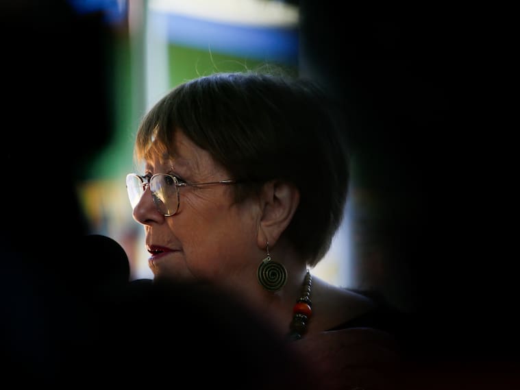 La ex presidenta Michelle Bachelet votó en La Reina