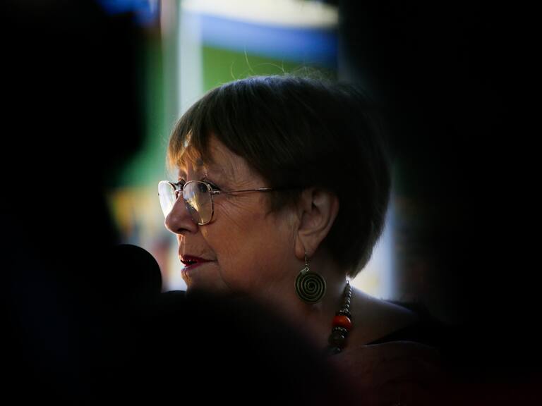 La ex presidenta Michelle Bachelet votó en La Reina