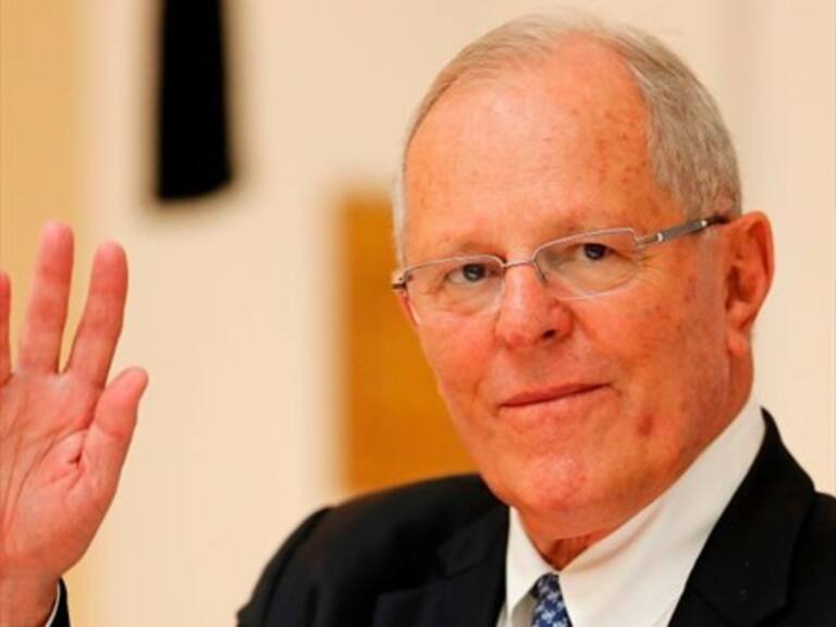 Pedro Pablo Kuczynski: «No me arrepiento de haber indultado a Fujimori»
