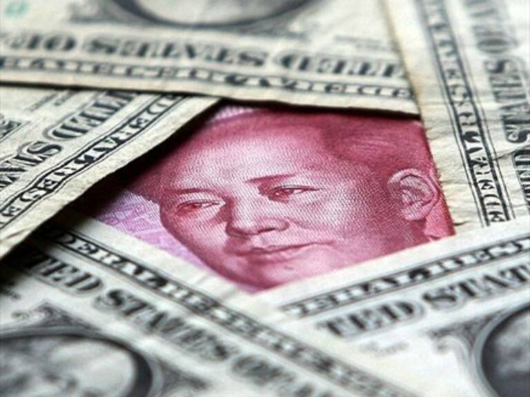 Estados Unidos deja de considerar a China como manipulador de su divisa