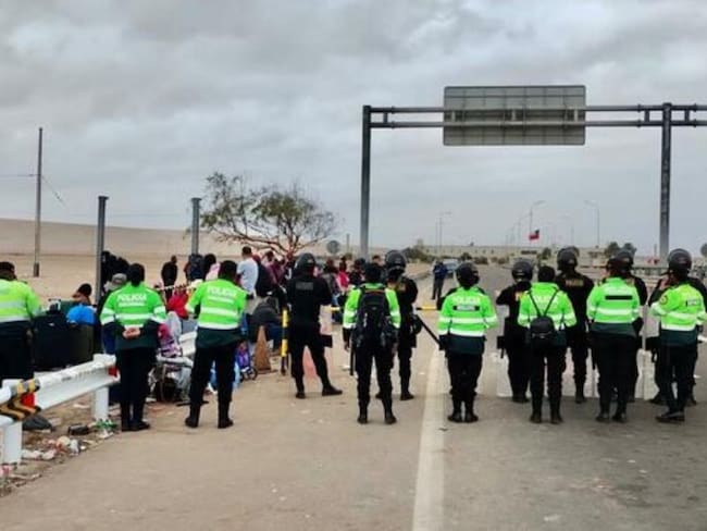 Gobierno De Per Despliega 180 Polic as En La Frontera Con Chile Para gobierno-de-per-despliega-180-polic-as-en-la-frontera-con-chile-para