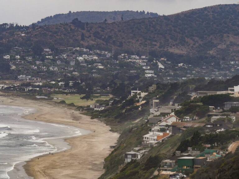 Zapallar: Subsecretaría de la Niñez pide explicaciones a municipio por polémica ordenanza para menores de edad