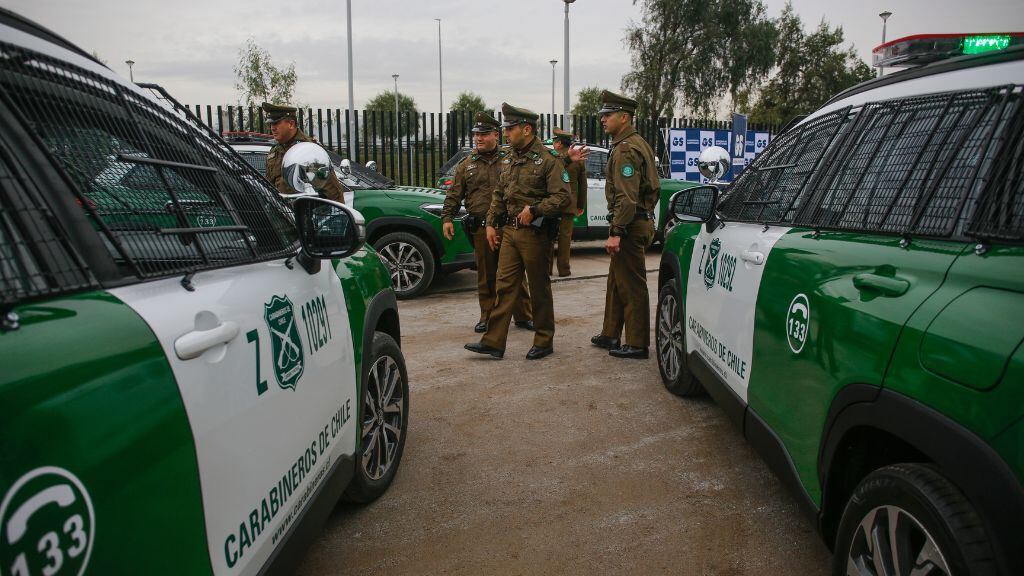 Carabineros, 1024x576 jpg ok