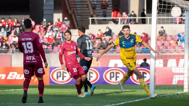 Everton escaló a la parte alta de la tabla tras vencer a La Serena