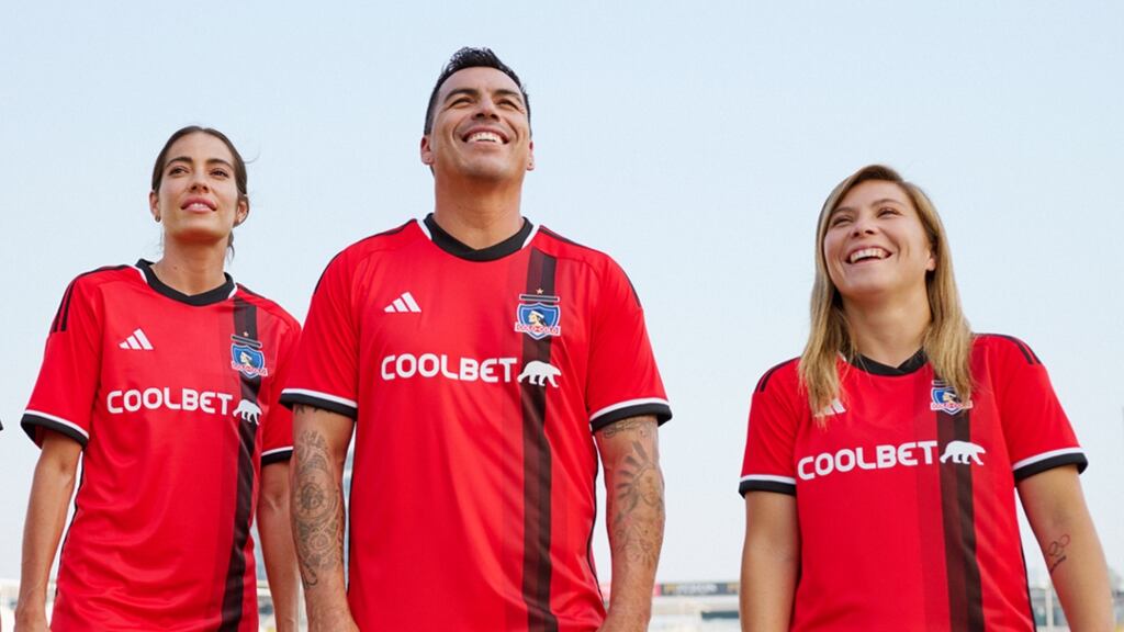 Colo Colo estrenará su nueva camiseta alternativa en la despedida de Esteban Paredes
