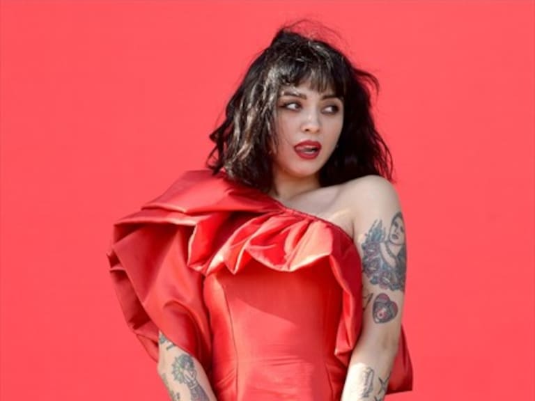Mon Laferte respondió a «haters» que la criticaron por su cover a Dua Lipa