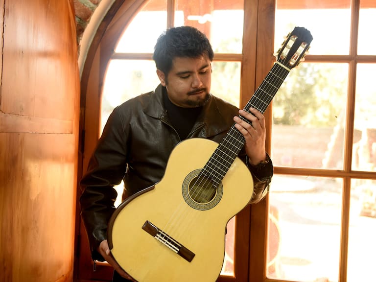 Guitarrista Gonzalo Arias