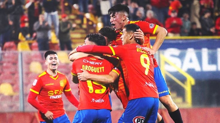 Unión vuelve a ganar en la B con polémico gol y su DT sorprende al plantel con esta frase: “Los voy a seguir cag...”
