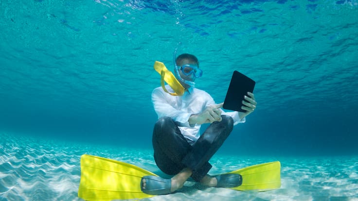Los problemas de las vacaciones sin descanso: psicólogo explica la importancia de una desconexión digital en el trabajo