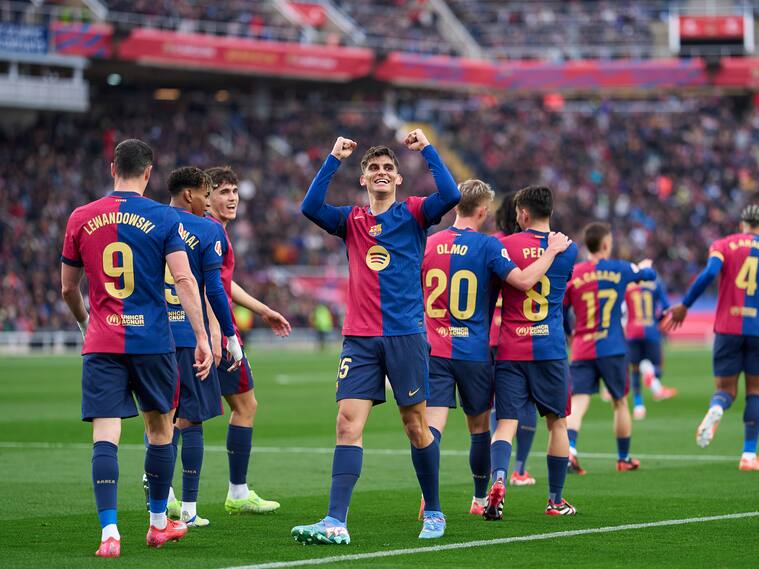 FC Barcelona cumple con la tarea, golea a la Real Sociedad y retoma el liderato de La Liga | Getty Images