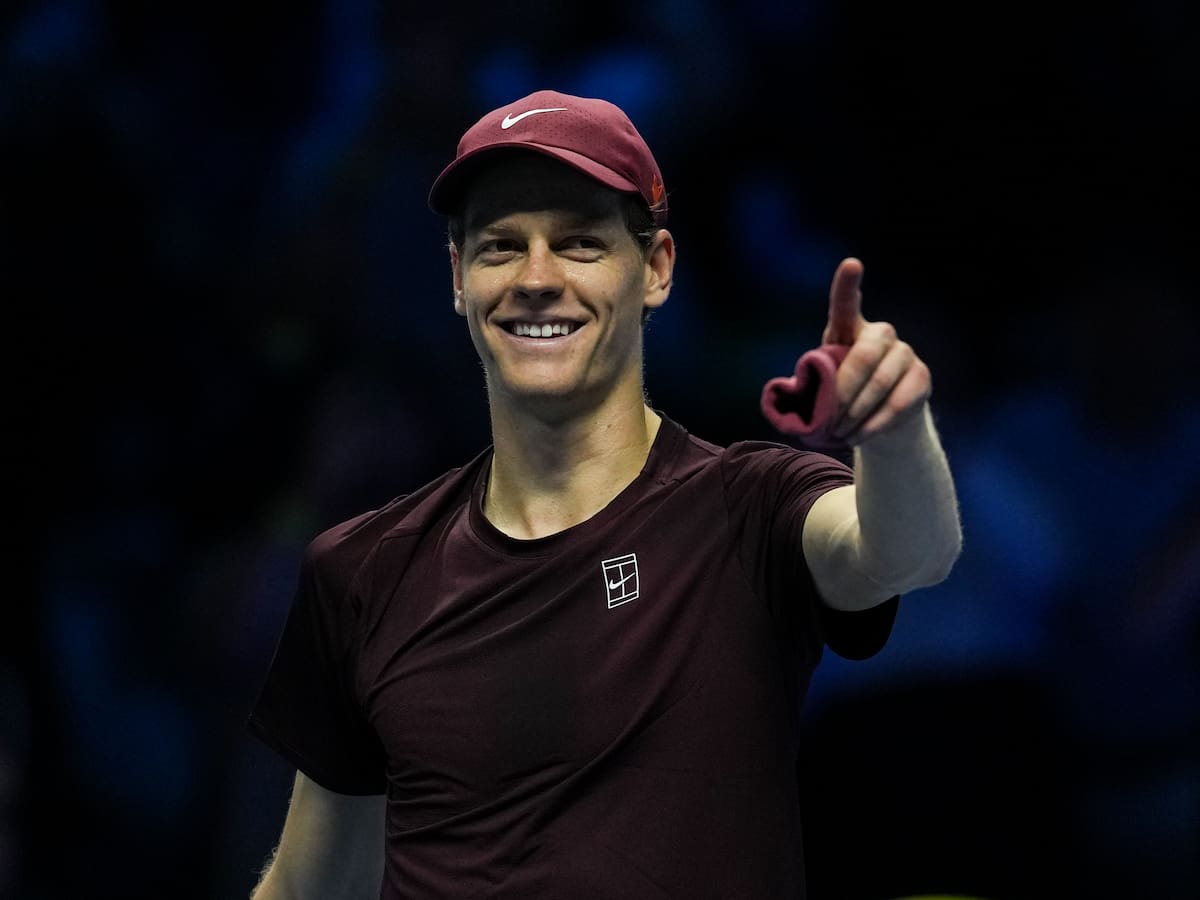Sinner da un golpe de autoridad en su debut por las ATP Finals