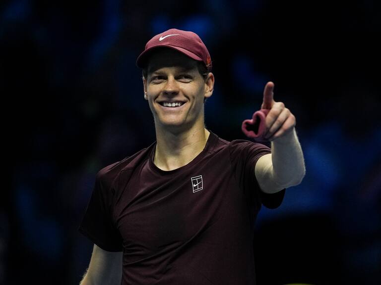 Sinner da un golpe de autoridad en su debut por las ATP Finals