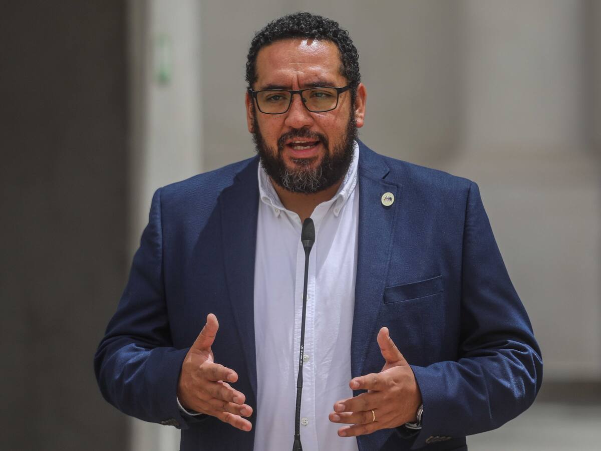 Cataldo responde a la UDI tras video parodia: “Mi preocupación principal es ser ministro de Educación”