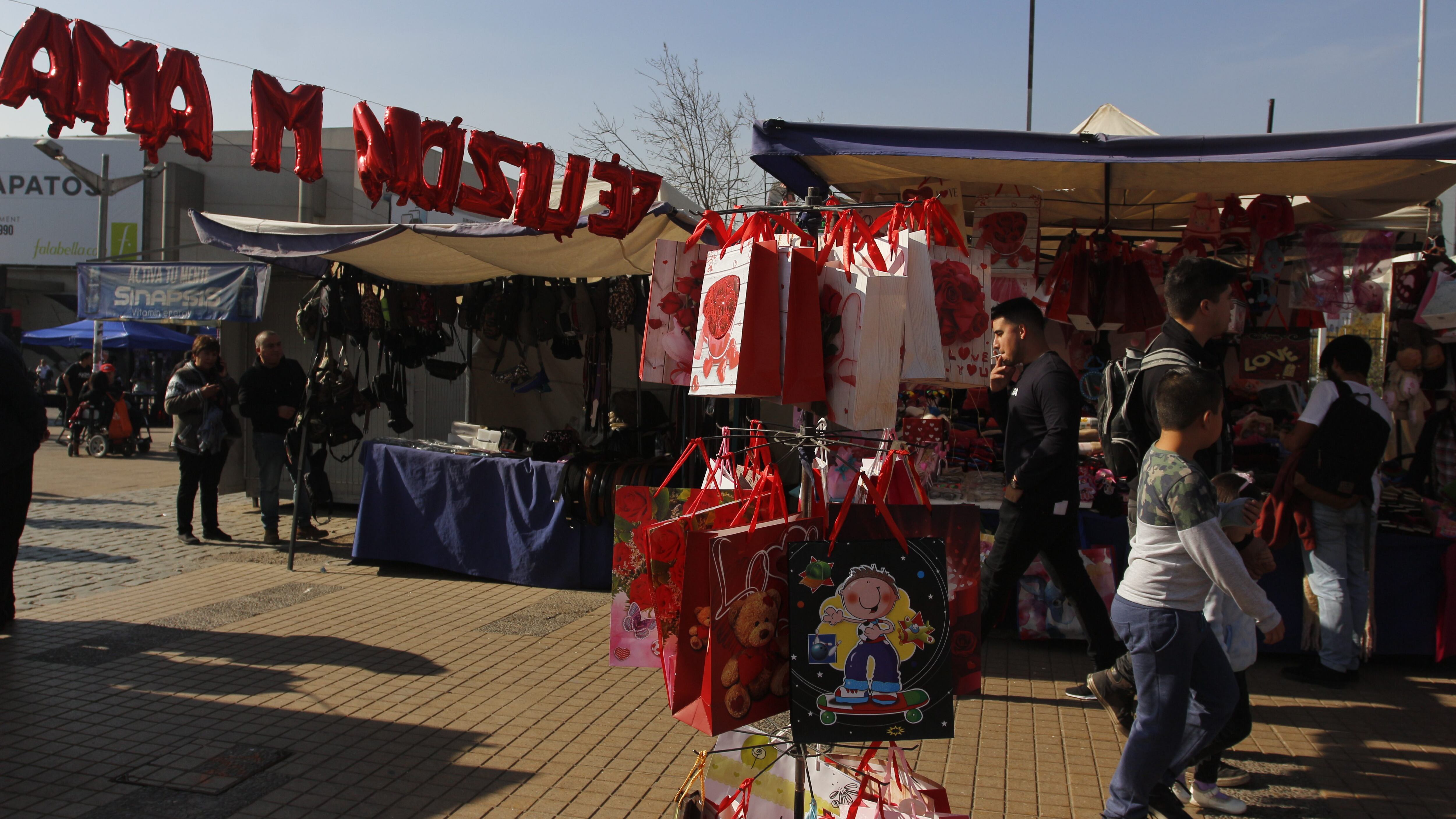 11 de Mayo de 2019/SANTIAGO
El "Día de la madre" es considerado como la segunda Navidad por el comercio.
FOTO: AILEN DÌAZ/AGENCIAUNO