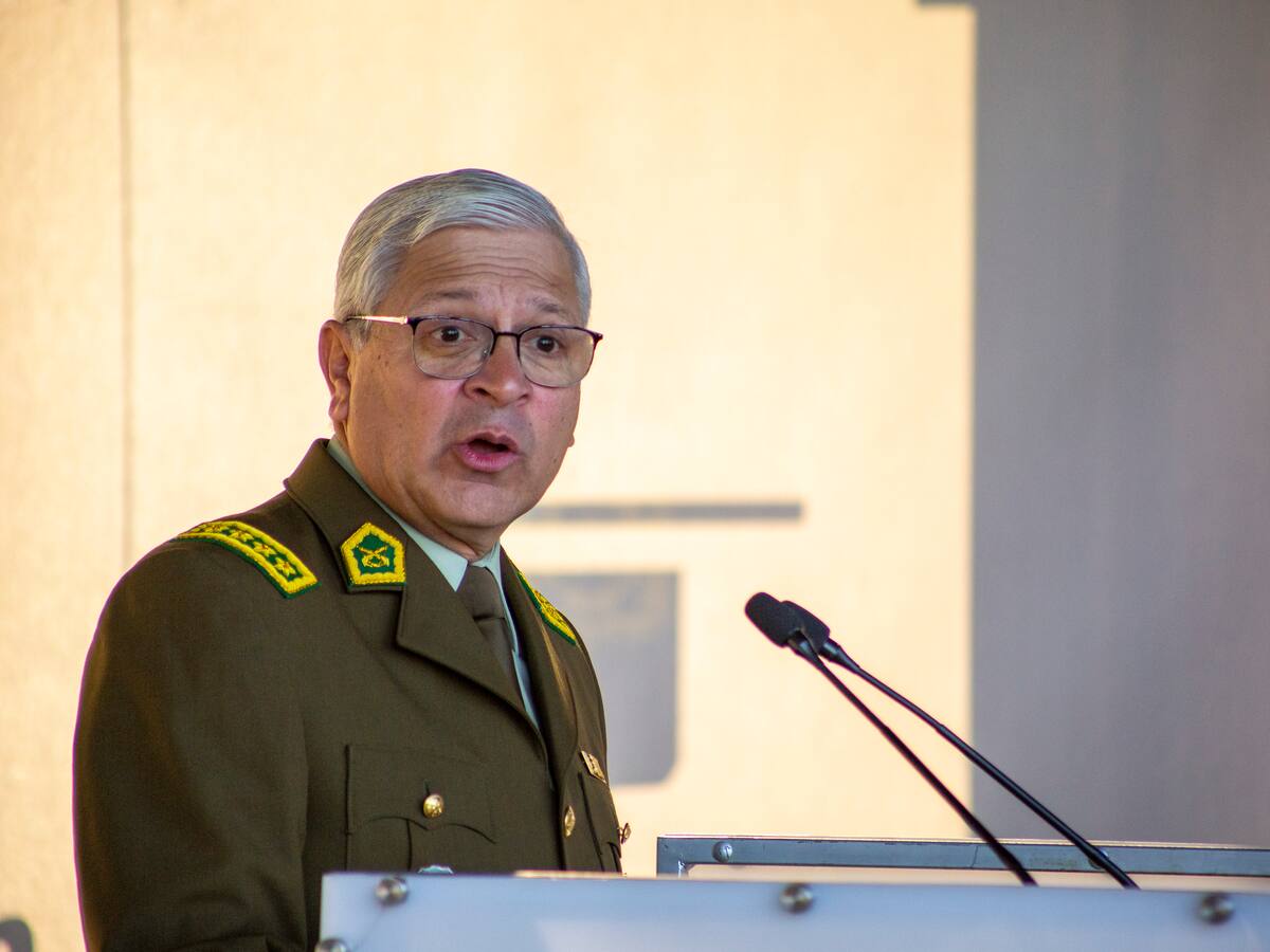 Audiencia fijada a General Yáñez: De qué acusan al actual director de Carabineros, en el marco del estallido social, y qué dice su defensa