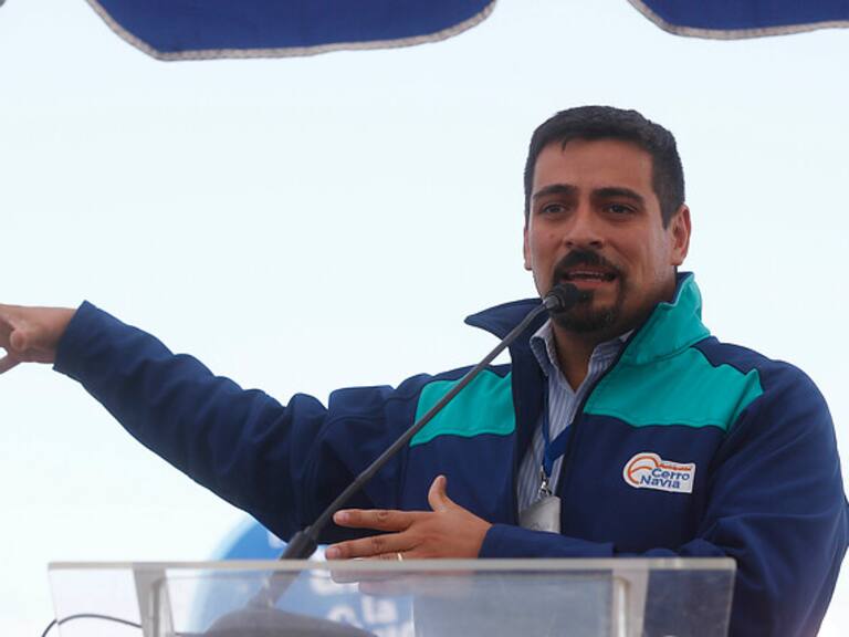 Alcalde de Cerro Navia por cajas de alimentos del Gobierno: Toda ayuda se agradece, pero esto es una improvisación tremenda