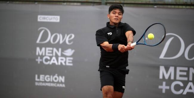 Otro chileno menos: Matías Soto se retira del Challenger de Santiago por problemas físicos