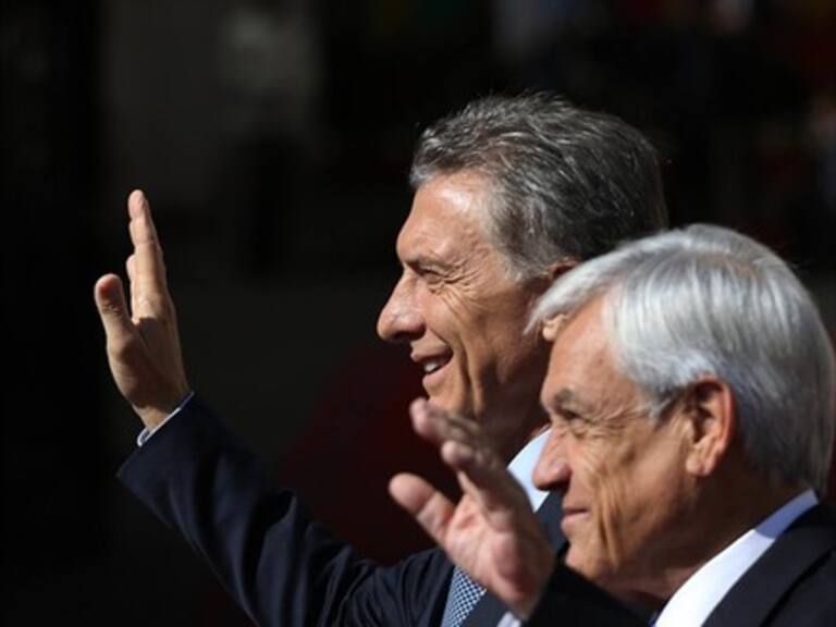 Piñera felicitó a Alberto Fernández tras triunfo electoral en Argentina