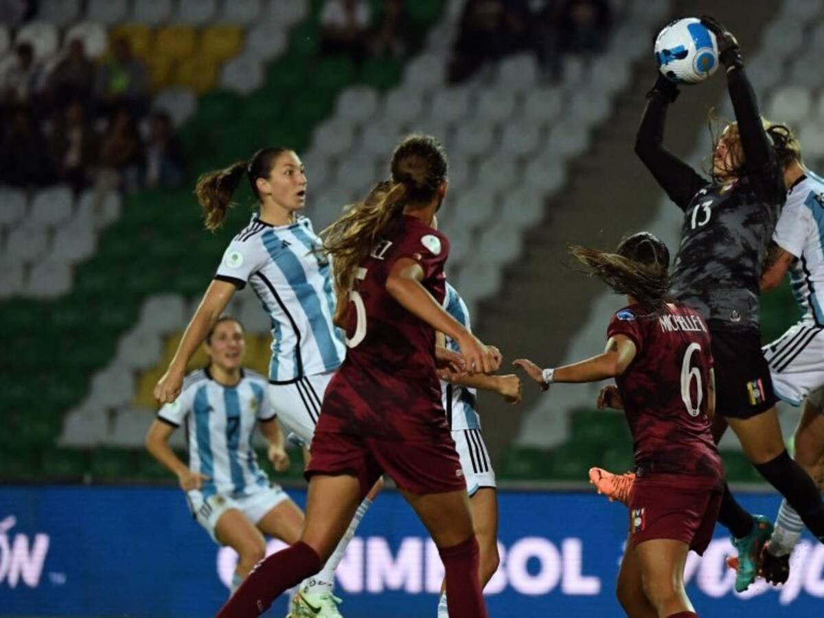 Argentina derrotó a Venezuela y la «vinotinto» será rival de La Roja en Copa América Femenina