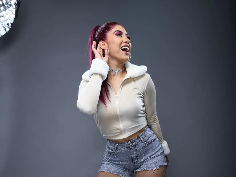 ¿Se encontrará con Sthepanie Vaquer?: La nueva luchadora chilena que estuvo en Wrestlemania e interactuó con John Cena