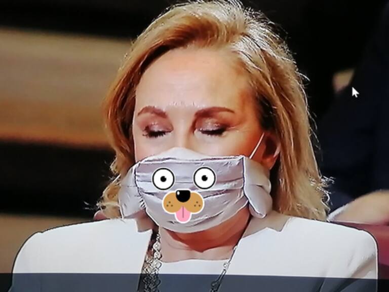 Las reacciones que dejó la particular mascarilla de Cecilia Morel