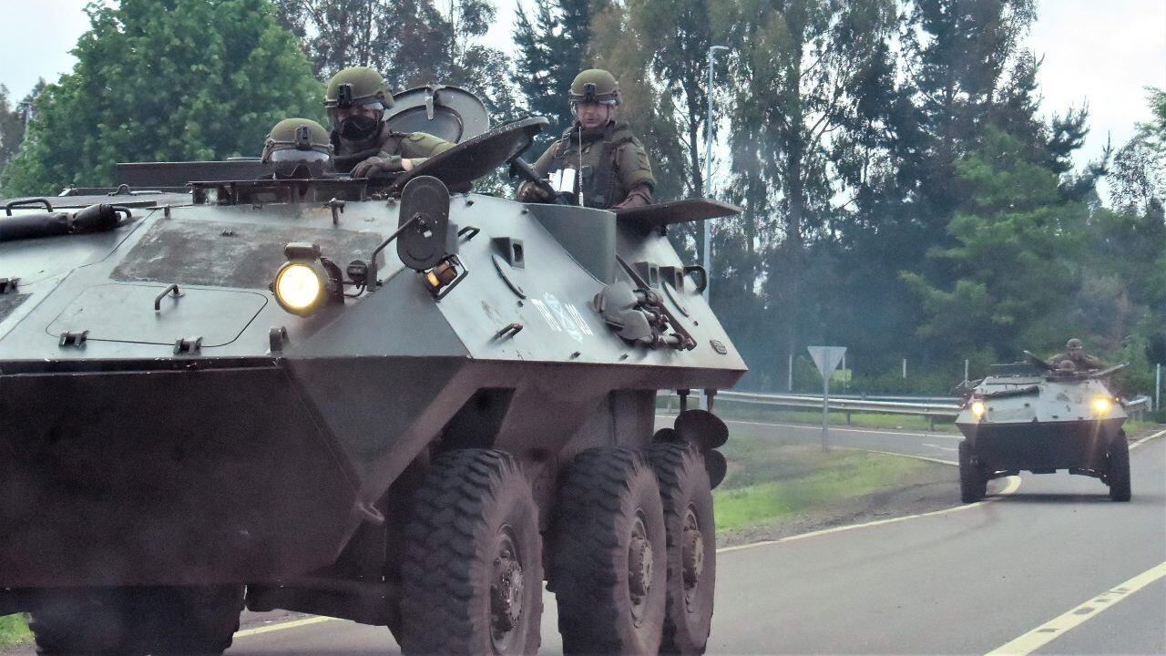 19 de Noviembre de 2018/TEMUCO **ARCHIVO** Carabinero participa en un operativo en el sector de Ercilla , luego de la muerte de un comunero mapuche y el funeral de este.
FOTO:HECTOR ANDRADE/AGENCIAUNO