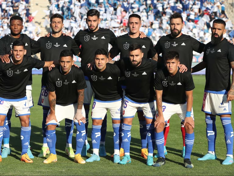 Universidad de Chile solicitó a la ANFP jugar durante abril con su uniforme negro en homenaje a Leonel Sánchez