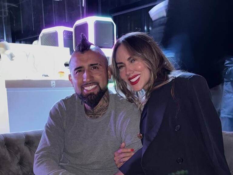 Sonia Isaza, pareja de Arturo Vidal, anuncia la llegada de un nuevo integrante a la familia